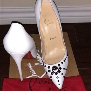100% Authentic Christian Louboutin So Kate Heels